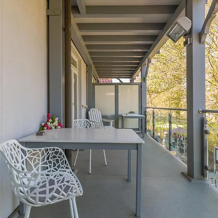 Wagenknecht, 08 Apartman